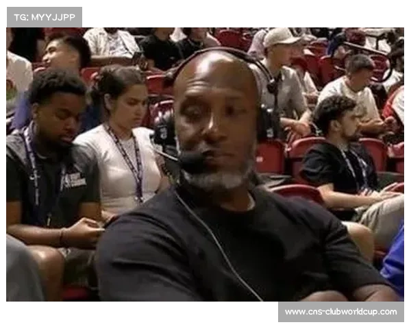 杨瀚森首秀贡献4分4板6犯离场 展现短板需时间逐步成长